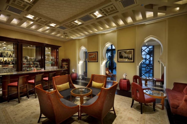 Escape Equestrian Bar